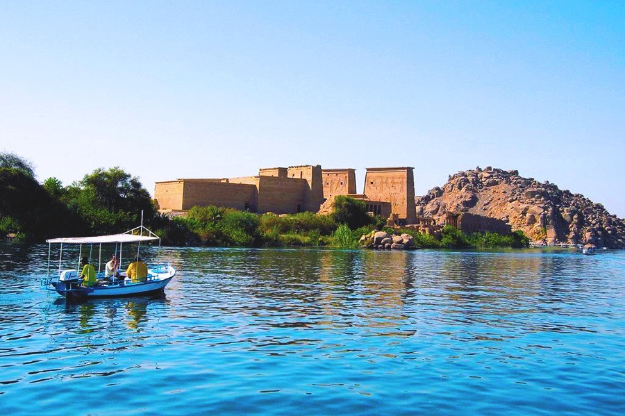 A Sailboat Ride to Elephantine Island